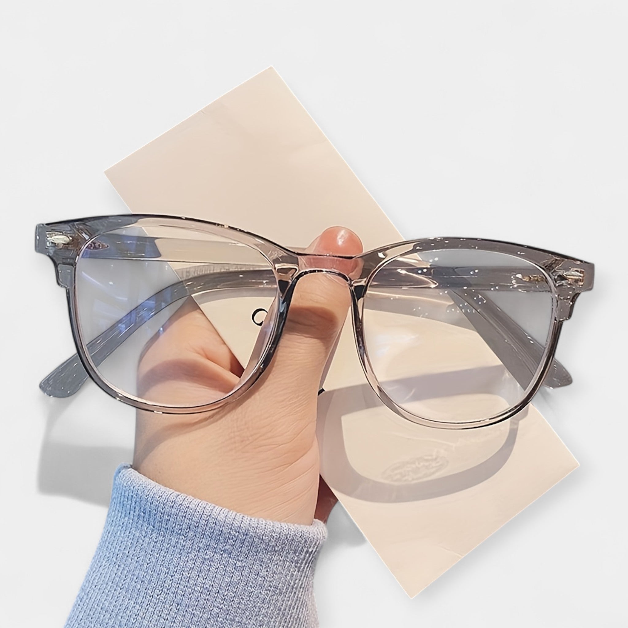 Alena Joensuu brýle