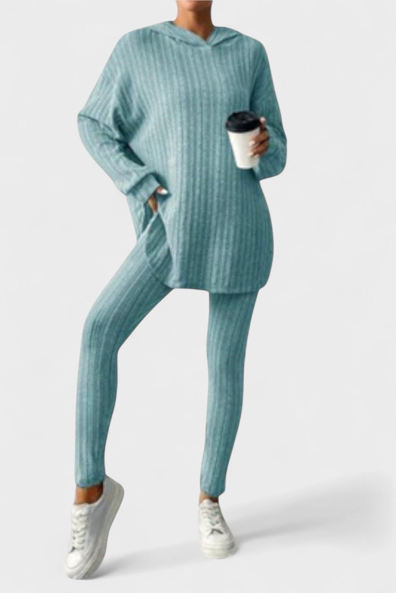 Damira Pitkähihainen set