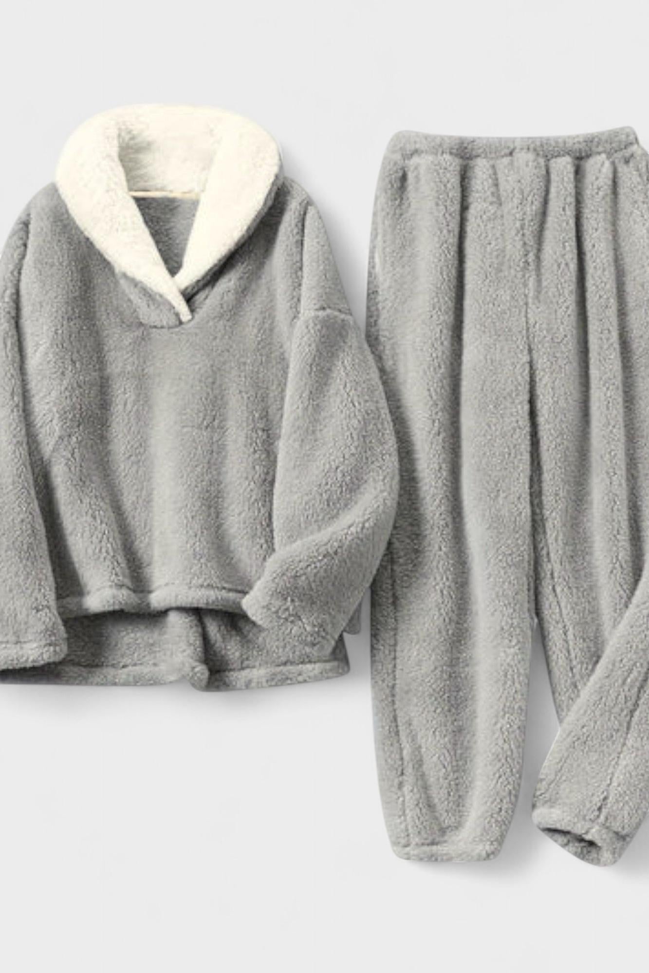 Karolina Dlouhorukávové sety