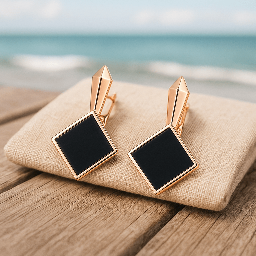 Korálky do uší s čtvercovými černými drahokamy
