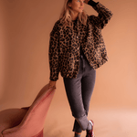 Leona – Leopardí bomber