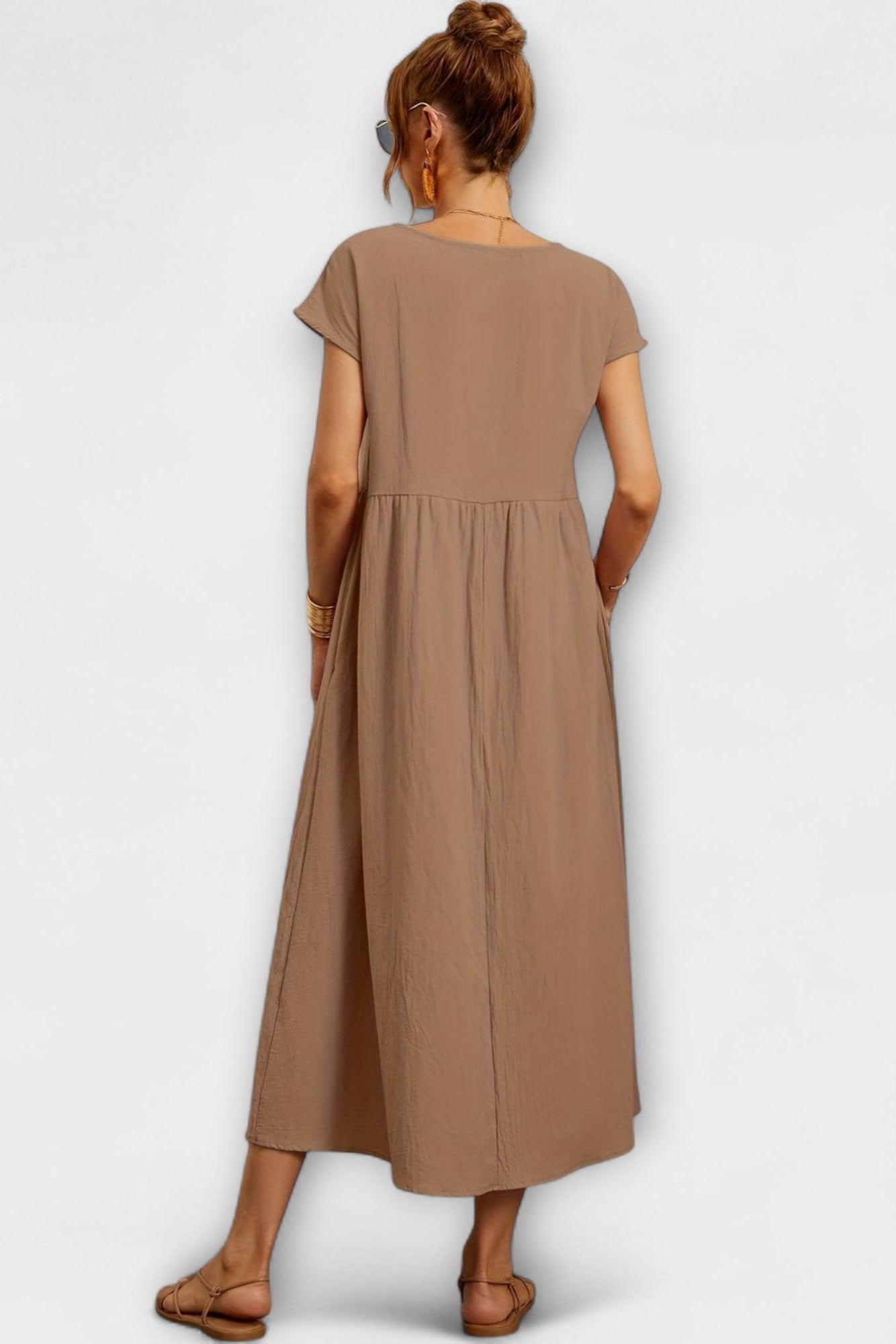 Minimekko s bočními kapsami