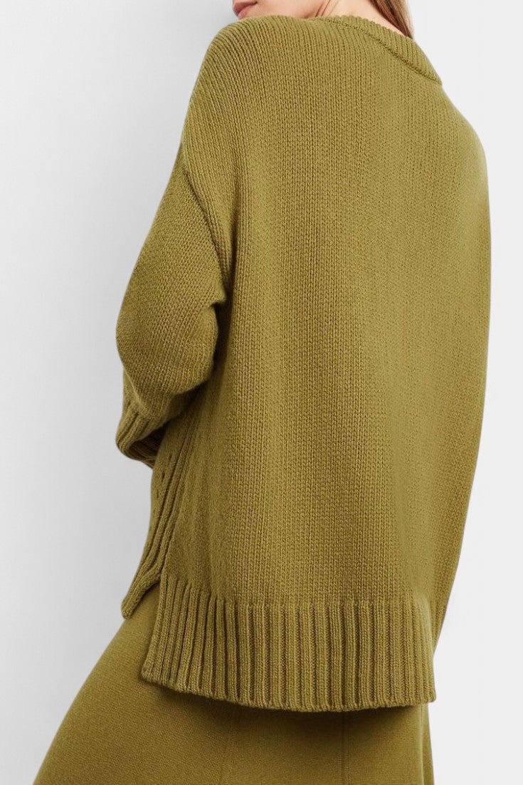 Patricia Pitkähihainen Setit