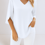 Stylový top s V-výstřihem a otevřenými rukávy