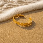 Zlaté odlesky písku