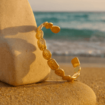 Zlaté odlesky písku